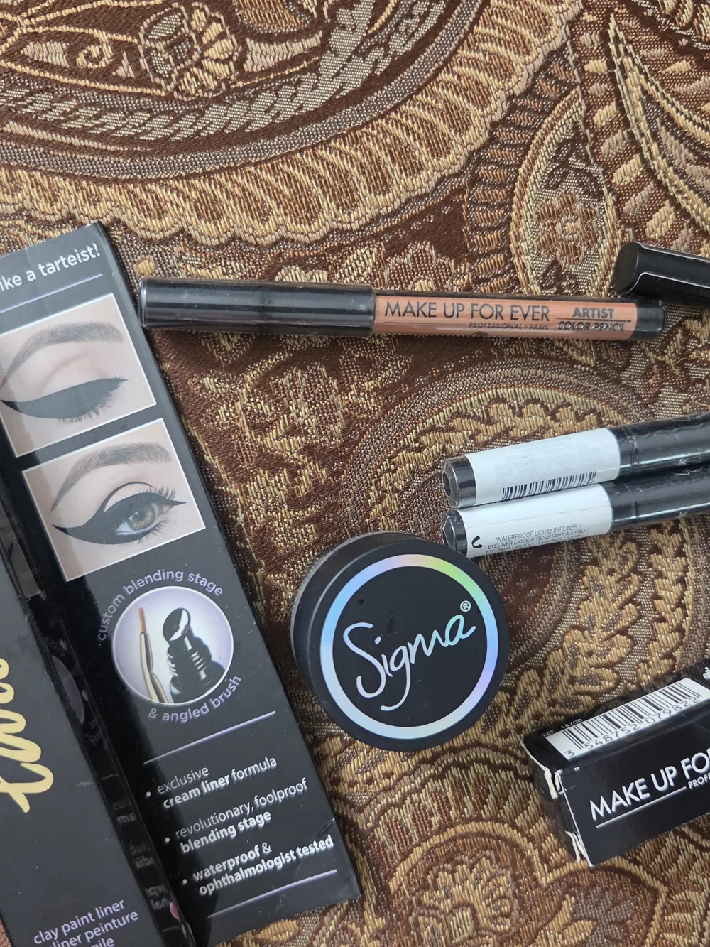 Prestige Eyeliner Bundle